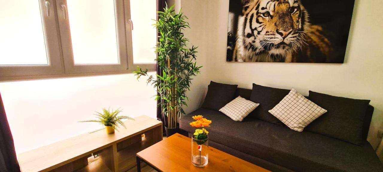 Oshun Plaza Castilla Madrid Eksteriør bilde